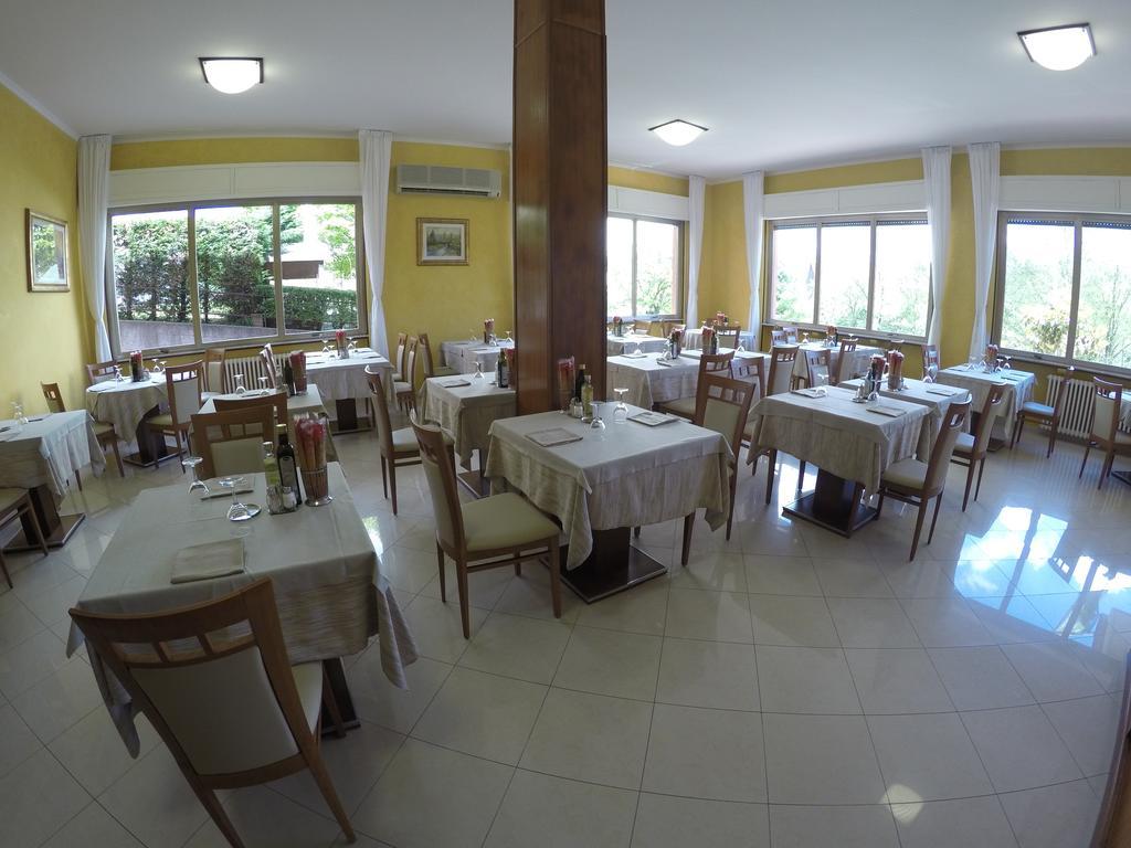 Albergo Esperia Tabiano Terme Extérieur photo
